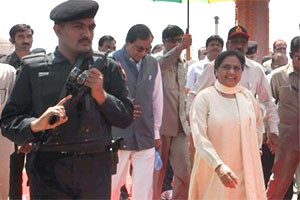 SC allows Maya’s plea for adjournment in DA case