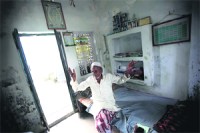 M_Id_174604_Hashim_Ansari_ no alt set