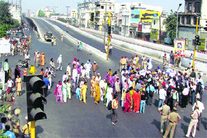 Lukewarm response to Punjab bandh | Cities News - The Indian Express