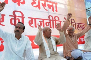 Say sorry for anti-Sonia remarks: Cong to Sudarshan