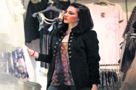 M_Id_187643_Fashion no alt set