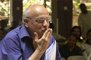 Mahesh Bhatt to make a film on 26/11 Mumbai attacks | Entertainment ...