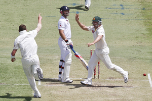 Tempers fray in third Ashes Test