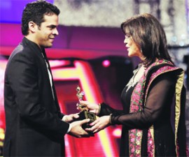 M_Id_195087_Vikramaditya_Motwane no alt set