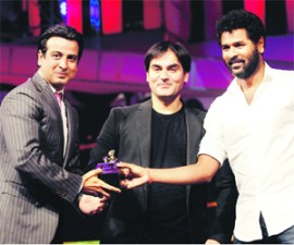 M_Id_195089_Ronit_Roy no alt set