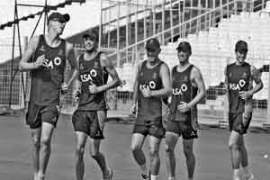 M_Id_207967_Ireland_cricketers_practise_at_Eden_Gardens. no alt set