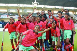 M_Id_227887_UP_team_with_the_winners_trophy_of_the_All_India_KD_Singh_Babu_Sub_Junior_Hockey_Tournament no alt set