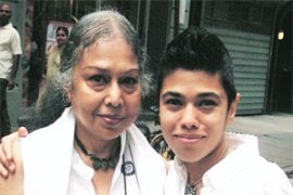 M_Id_273701_A_scene_from_I_Am no alt set