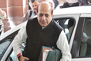 Rail Budget fiasco: Decision on Trivedi any moment,says TMC