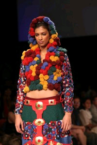 M_Id_283350_pics no alt set