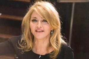 Nude Madonna picture sells for $24,OOO | Entertainment-others News