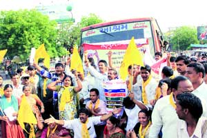 Zadaphia vows to end Narendra Modi rule