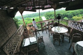 M_Id_305402_lake no alt set