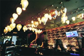 M_Id_311502_platter no alt set