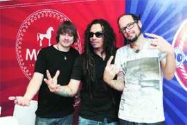 M_Id_314029_tt no alt set