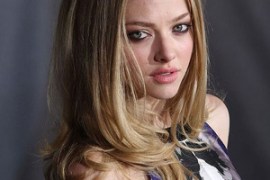 M_Id_316753_Amanda_Seyfried no alt set