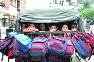 Autorickshaws ferrying school students to get additional safety ...