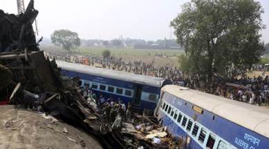 indore patna express, patna indore express, indore patna train derailed, indore patna express derailed, indore patna train derailment, train accident, train derailed, kanpur train accident, indore patna express trail derailment cause, railways indore patna express derailment, india news