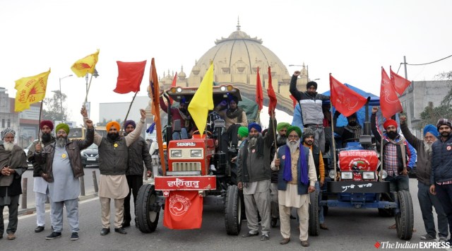 Farmers depart from Amritsar to New Delhi to participate in the Republic Day tractor parade, on Saturday, January 23, 2021. (Express Photo: Rana Simranjit SIngh)