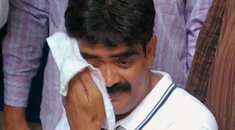 Mohammed Shahabuddin, Mohammed Shahabuddin- former RJD MP, criminal Mohammed Shahabuddin, raids at Siwan jail, police seize four mobile phones, Supreme Court, India news, Indian Express