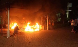 US moves troops closer as security worsens in Libya