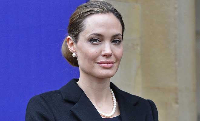 Angelina Jolie’s aunt dies of breast cancer | Hollywood News - The ...
