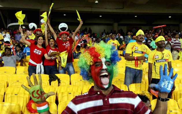 IPL 6: Crazy fans on ground | Sports Gallery News - The Indian Express