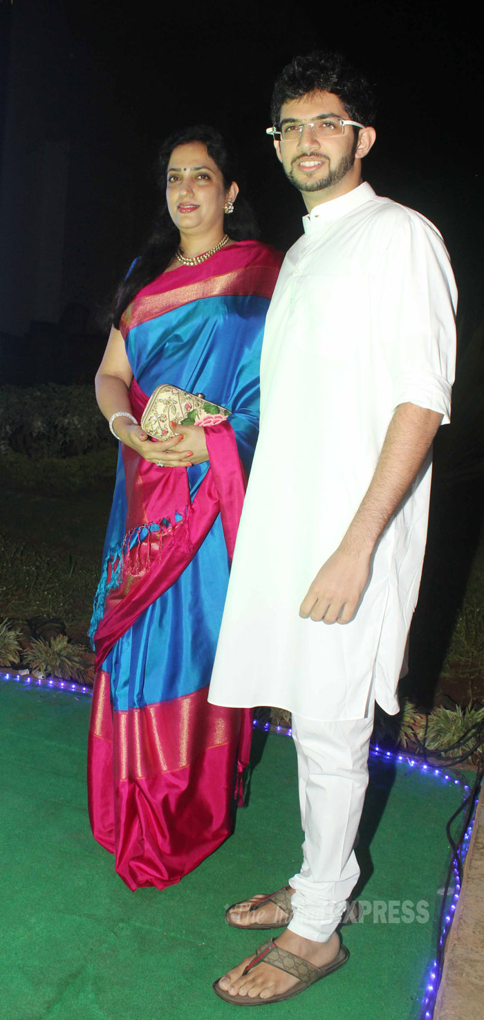 aditya-thackeray-mom