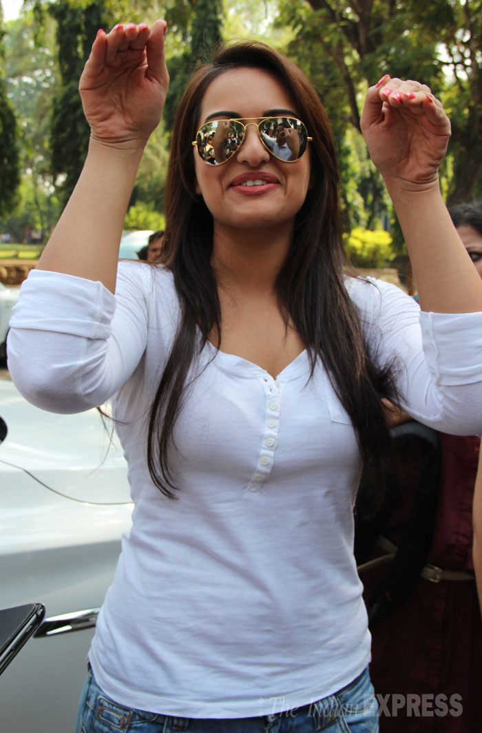 sonakshi1