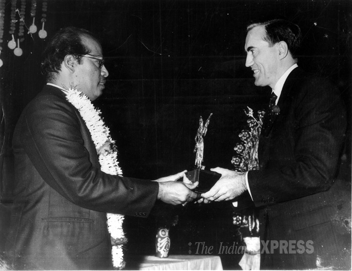mannadey-10