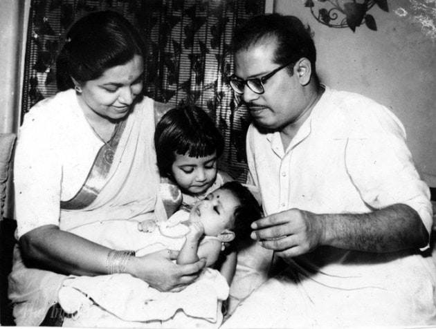 mannadey-family