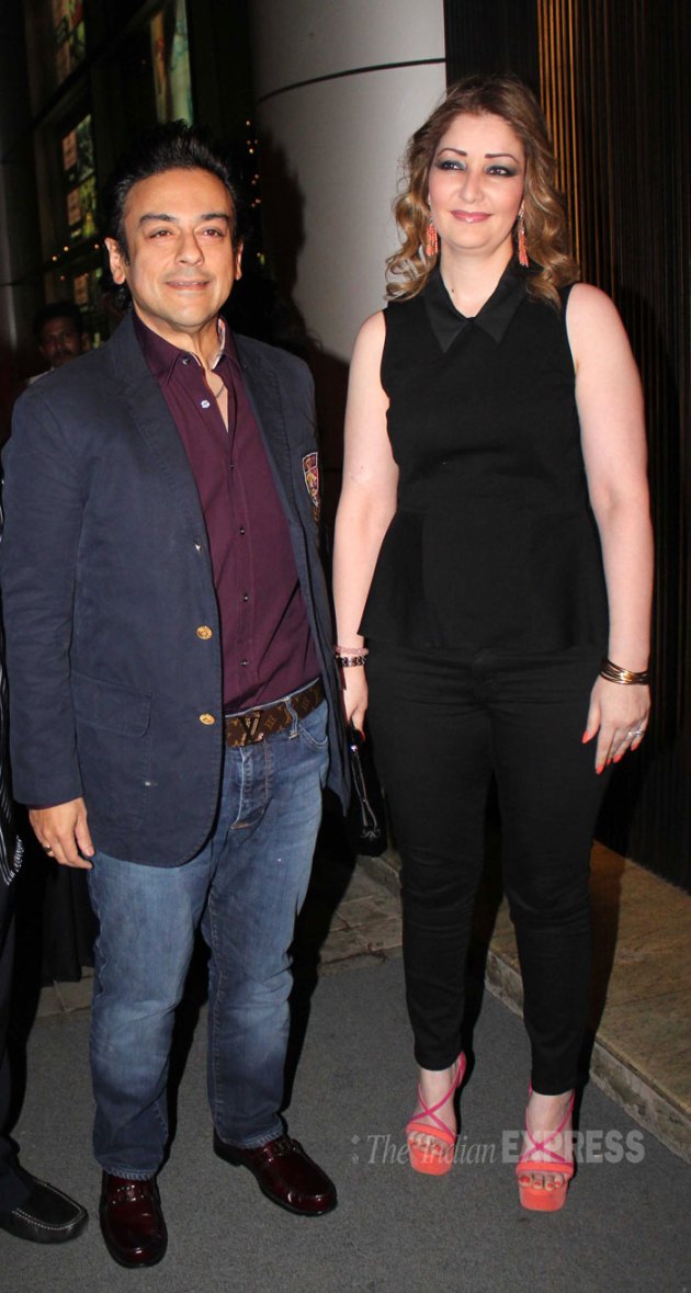 Aishwarya Rai Bachchan,Shah Rukh Khan party with Subhash Ghai ...