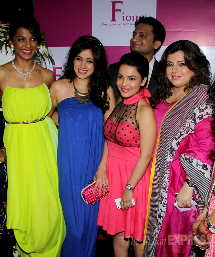 mugdha-chitrashi-vidya-delnaz