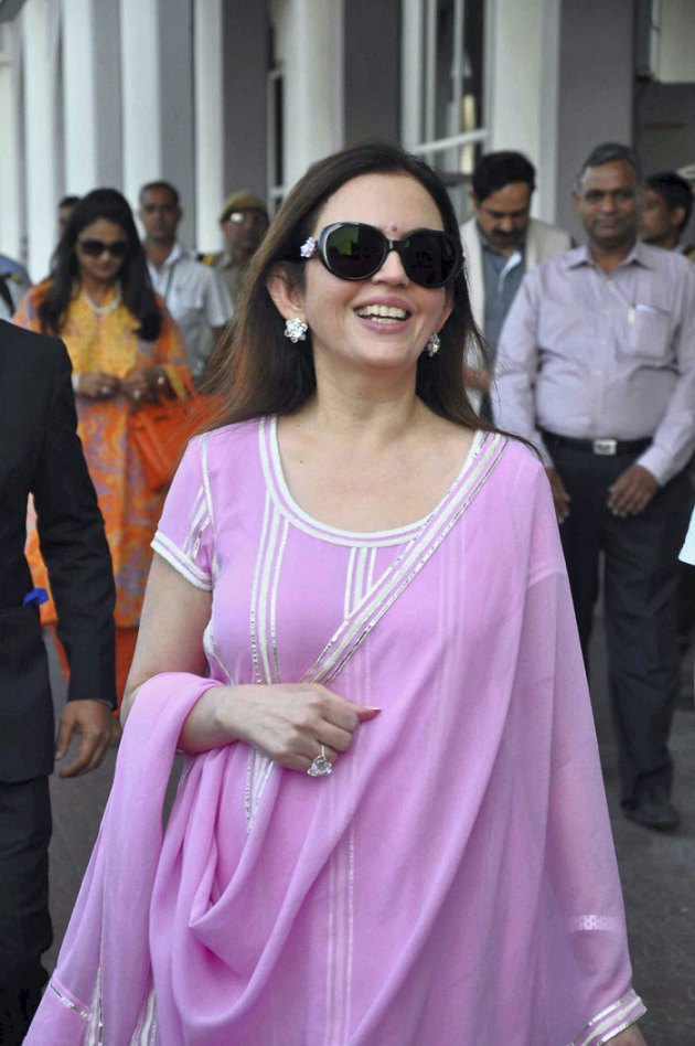 Sachin Tendulkar,wife Anjali join Ambanis for Nita’s 50th birthday ...