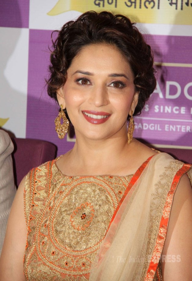 Sonam goes green,Madhuri picks orange | Entertainment Gallery News ...