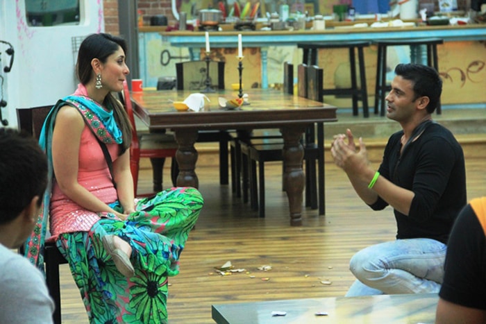kareena-sangram