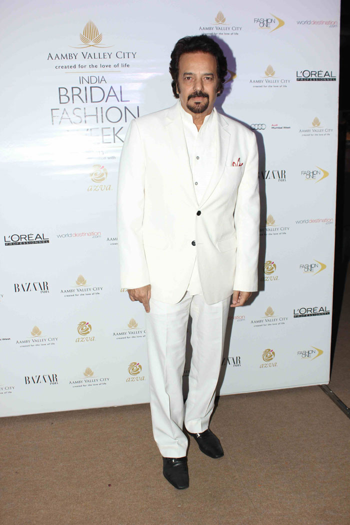 Akbar Khan