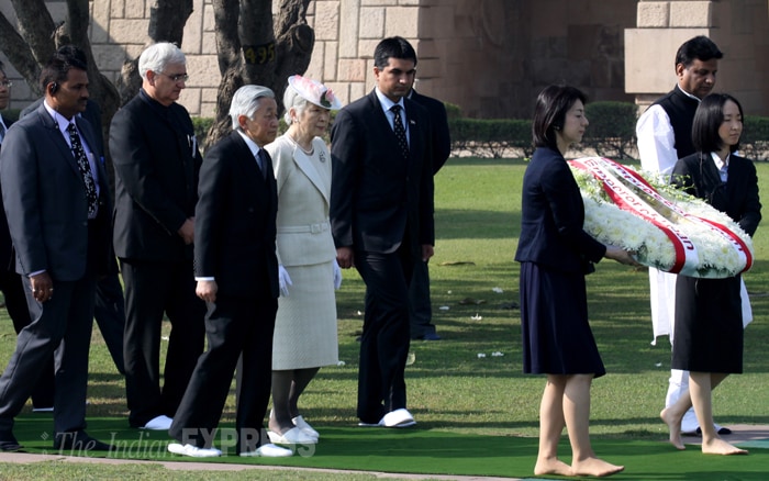 Akihito-michiko-2