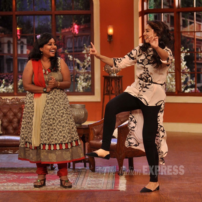 sonakshi-dance