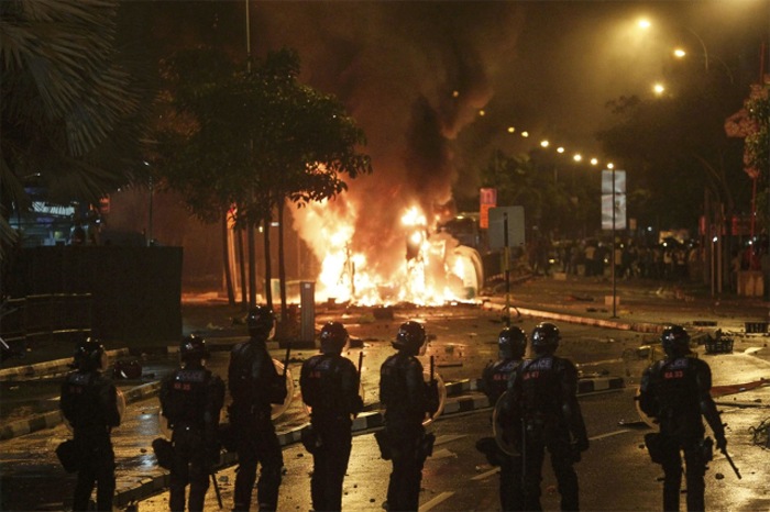singaporeriots-reuters