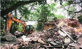 M_Id_391632_v no alt set