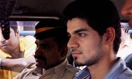 M_Id_393144_sooraj-pancholi no alt set