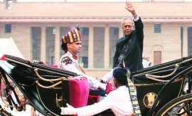 M_Id_404745_Nat no alt set