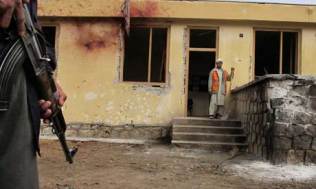 Militants behead three members of anti-Taliban militia