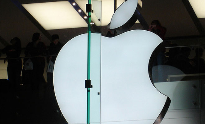 Apple Inc. shares are one of my best right now: Carl Icahn