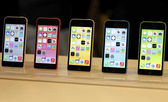 Apple Inc iPhone 5C pre-orders disappoint despite the price lure