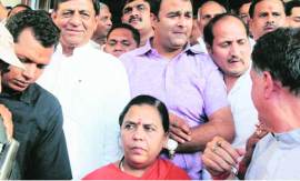 M_Id_421042_front no alt set