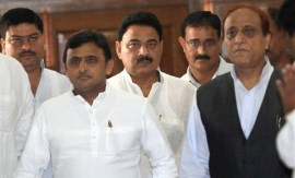 M_Id_421478_Akhilesh no alt set