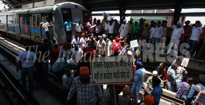 1984 Anti-sikh Riots: Protest Against Sajjan Kumar’s Acquittal ...