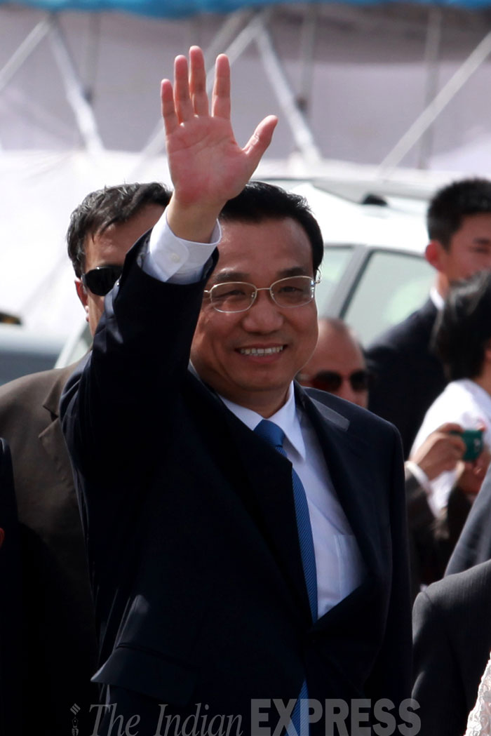Today in Pics: Chinese Premier arrives,to hold talks with PM on Sino ...